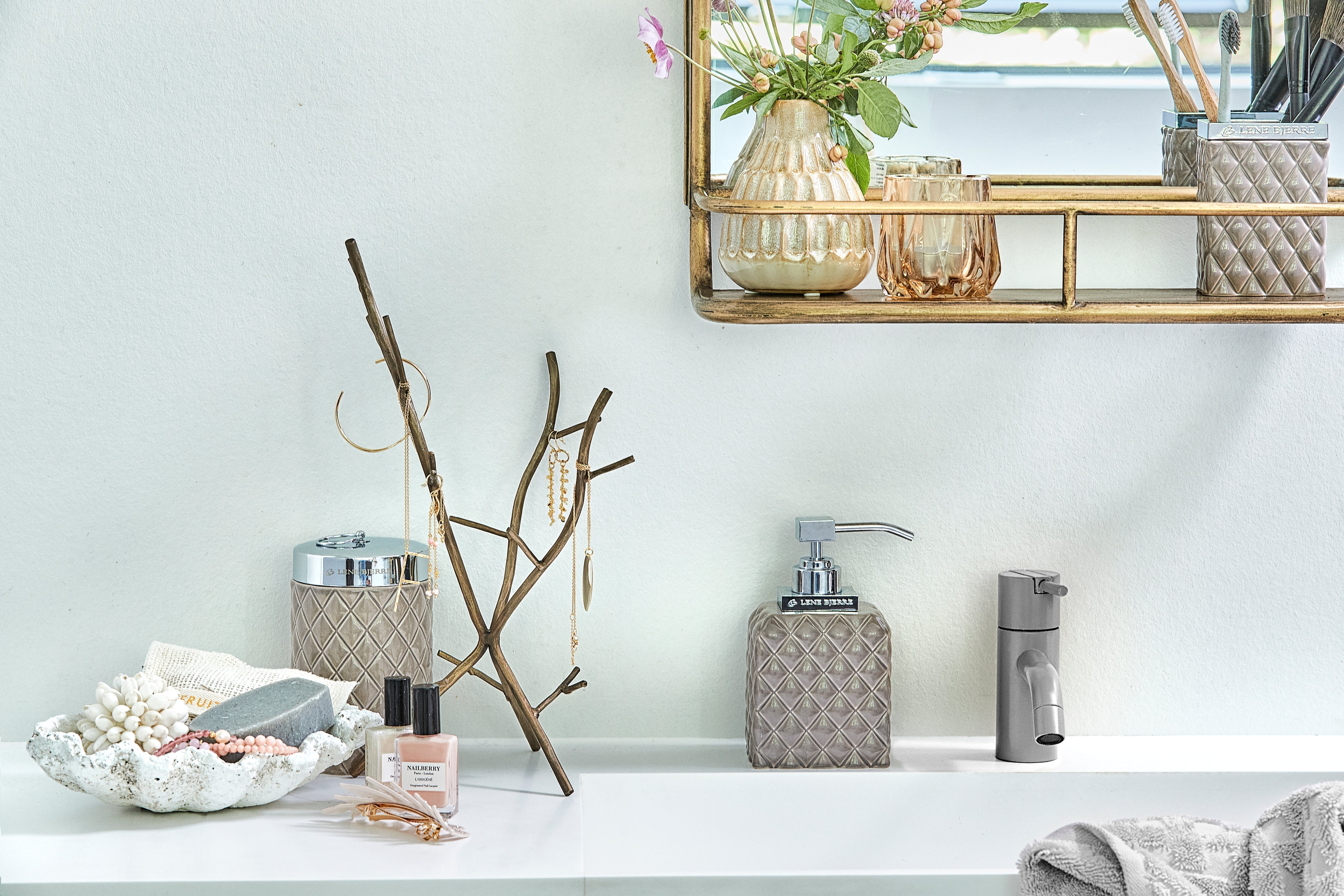 Skandináv harmónia a fürdőszobában – Fedezd fel a Portia, Marion, Milda és Hildia kollekciókat