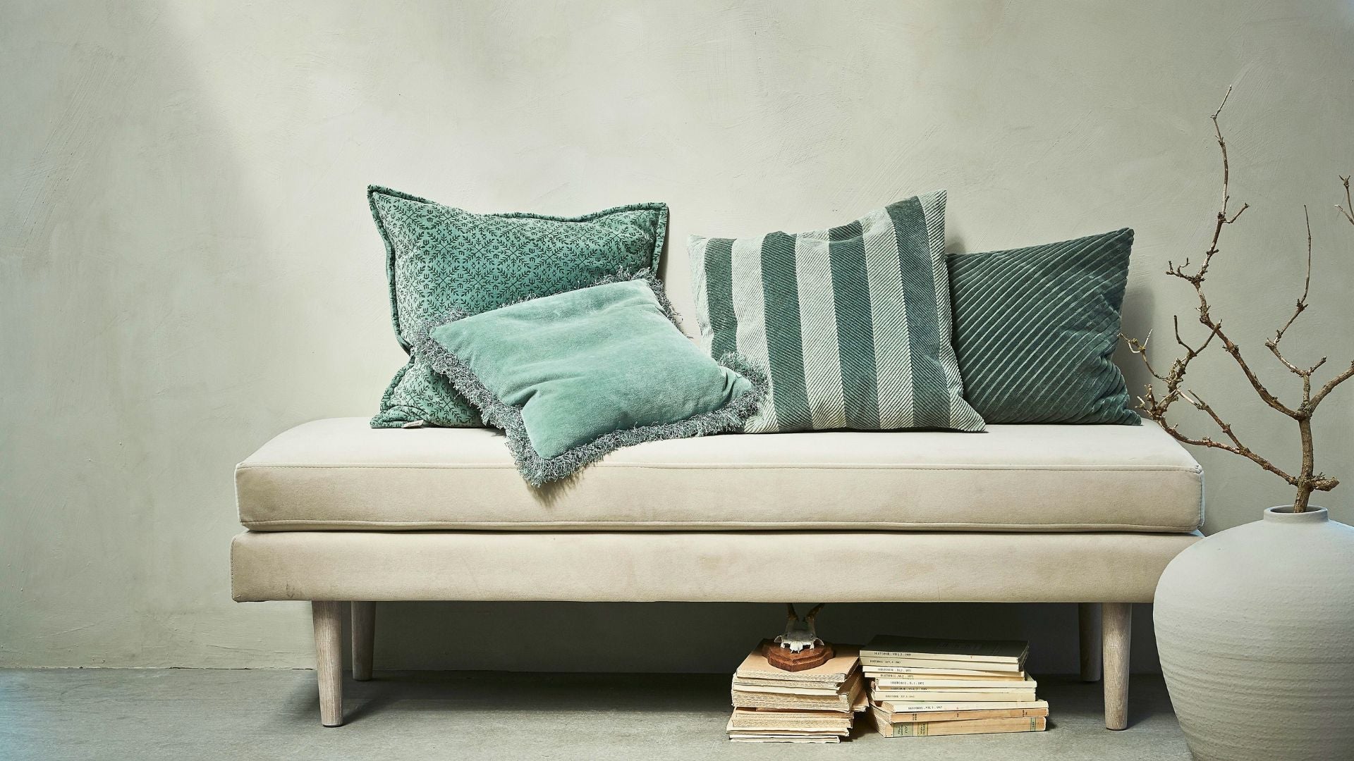 Lakótér frissítése párnákkal – 5 stílusos skandináv ötlet