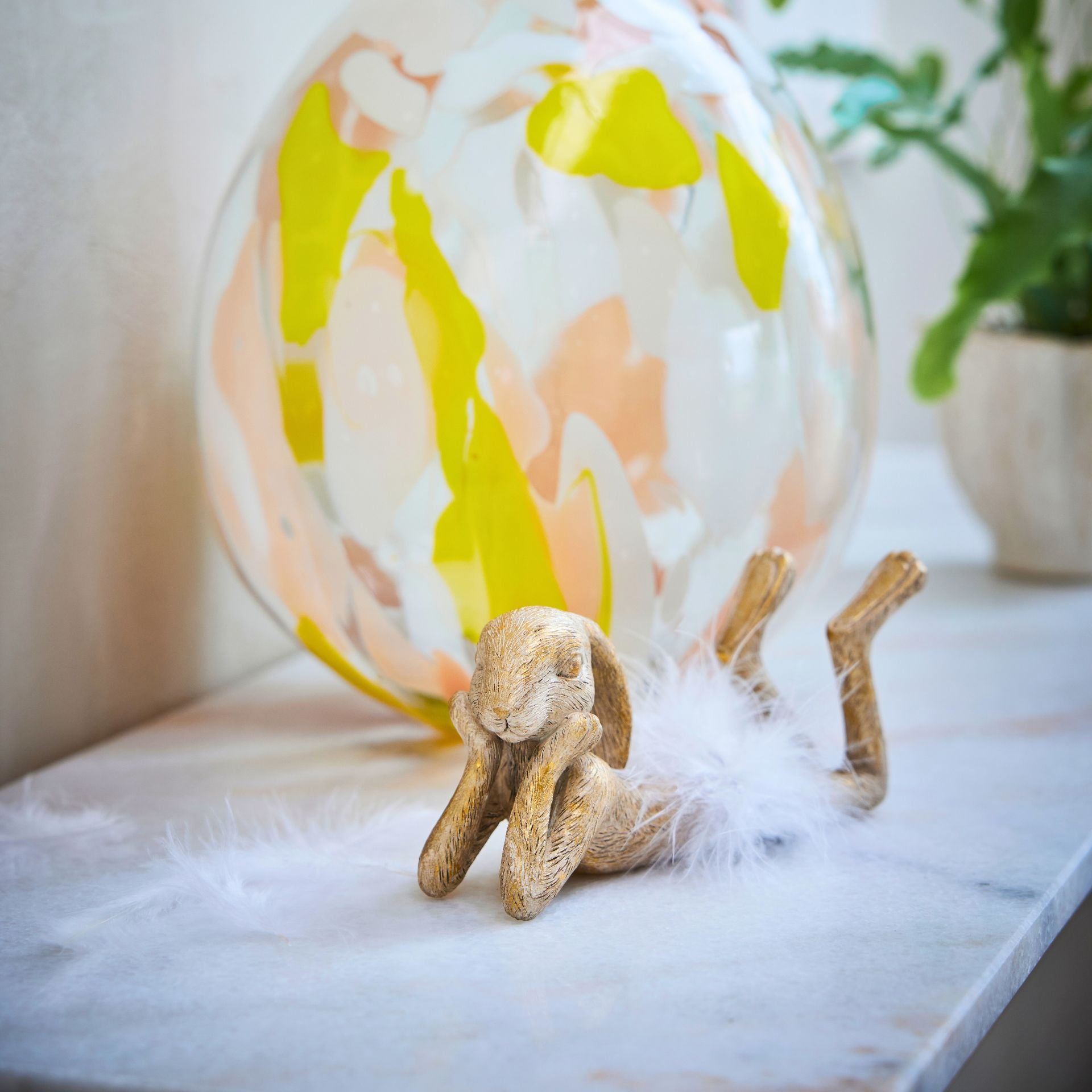 Semilla világos arany balerina nyúl figura fekvő – 8,4 cm