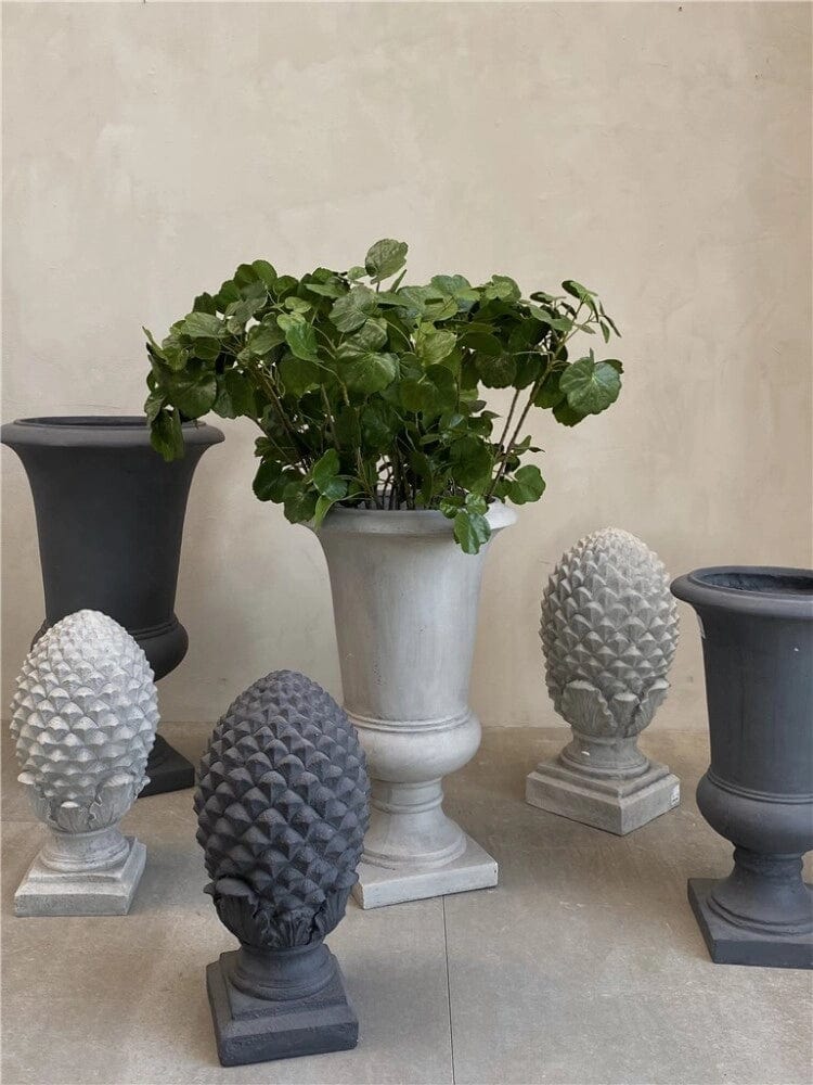 Lene Bjerre 333405717 kaspó Karol fekete cement kaspó Ø33x57cm - Freyja Home Decor