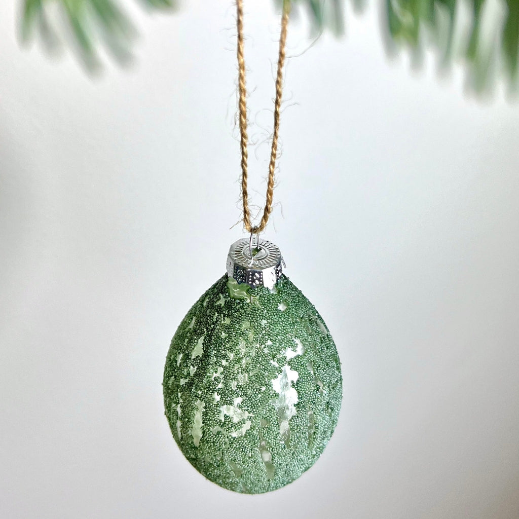 Charity üveg karácsonyfadísz 12.5cm gránitzöld