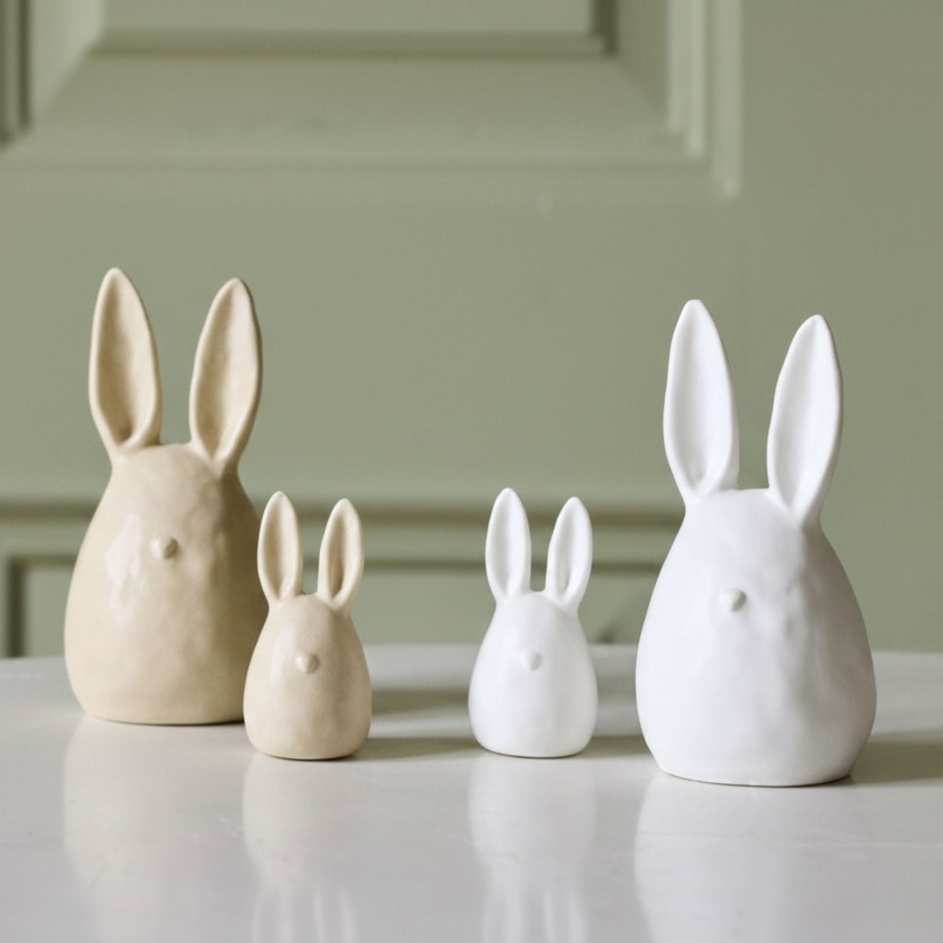 Nora fehér kerámia nyuszifej húsvéti dekoráció – 12.7 cm