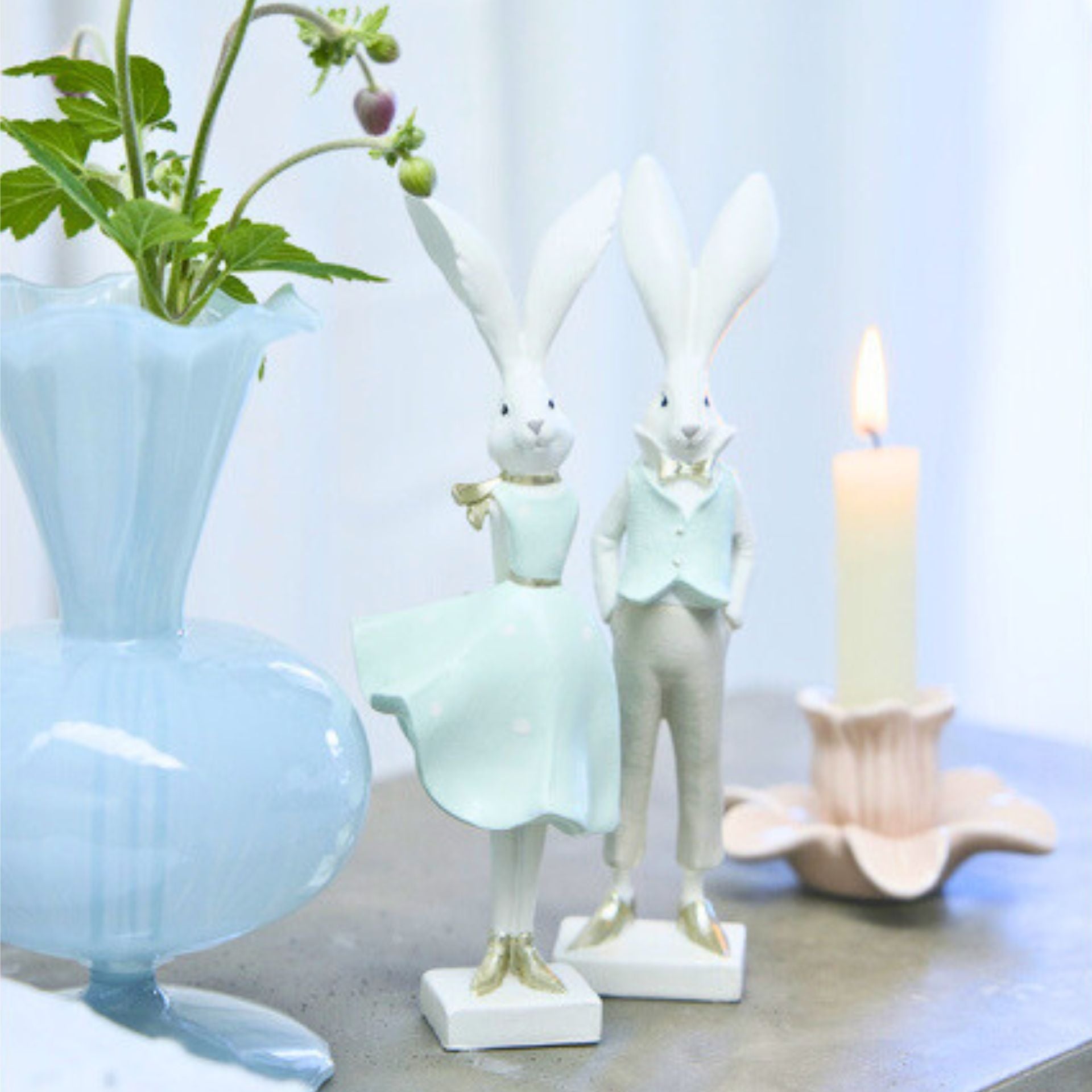 Sevia fehér menta nyúl lány dekoráció – 35,2 cm